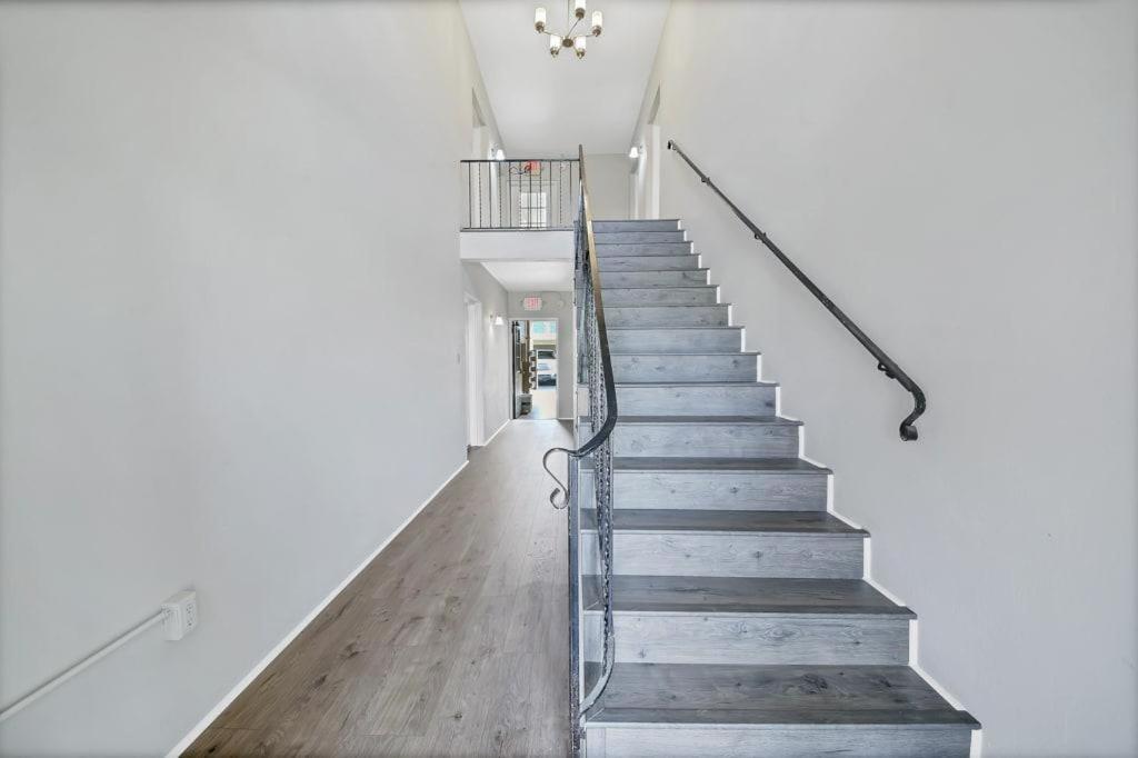 Decorative 1br With Parking Close To Stores * Tampa