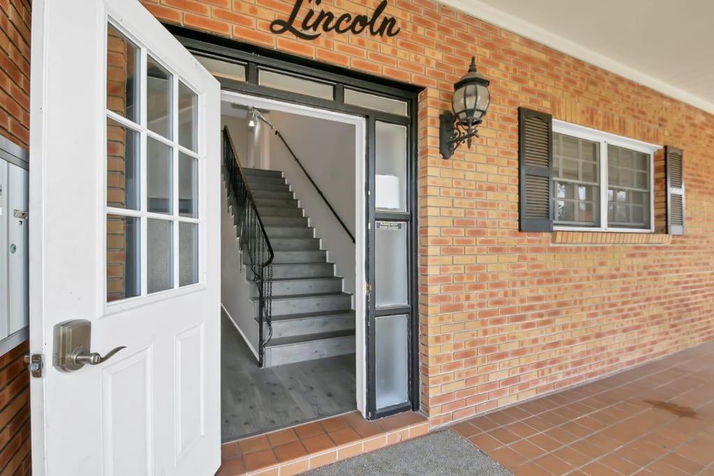 Decorative 1br With Parking Close To Stores * Tampa